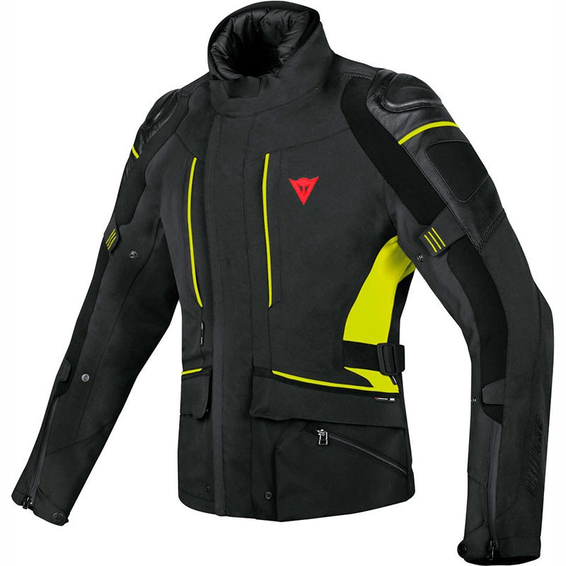 dainese-d-cyclone-gore-tex.jpg