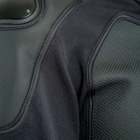 DAINESE INTREPIDA PERFORATED
