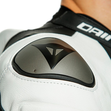 DAINESE LAGUNA SECA 5 1 PIEZA PERFORADO