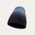 REVIT AREVIK BEANNY

Dit lijken eigennamen; ze blijven hetzelfde in het Nederlands. - Model ZWART/BLAUW